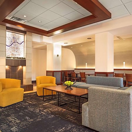 Hyatt Place Cincinnati Blue Ash Bagian luar foto