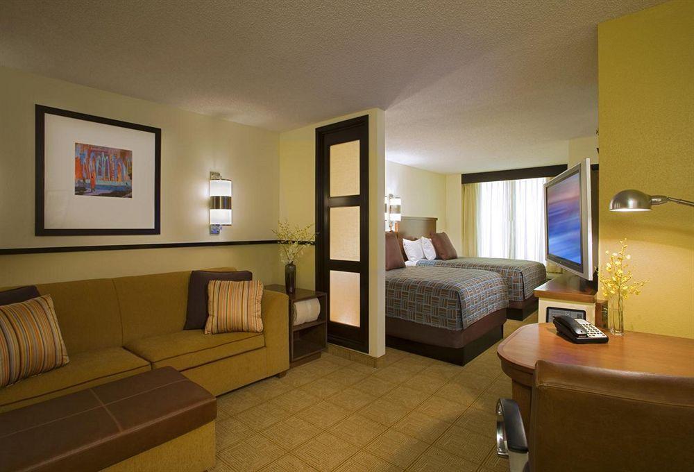 Hyatt Place Cincinnati Blue Ash Ruang foto